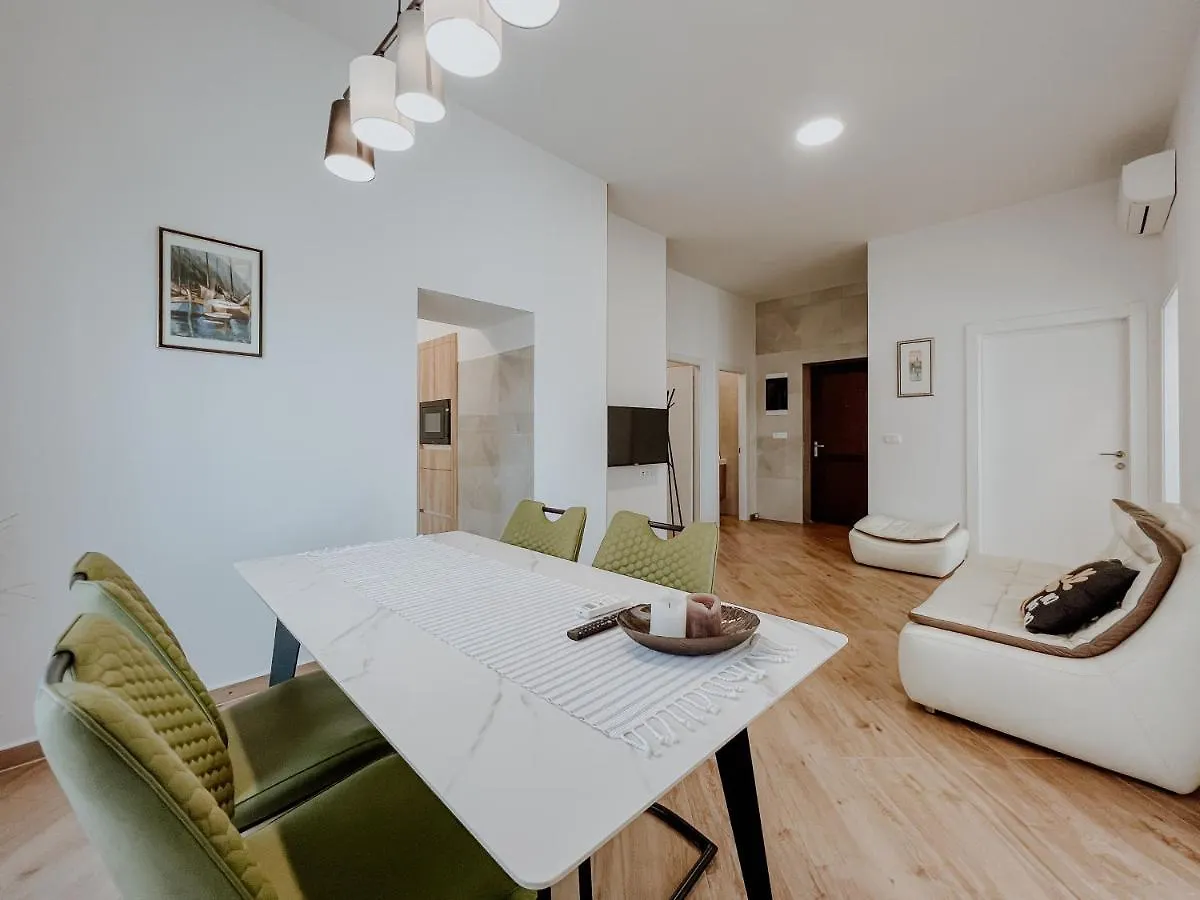 Apartment Papedoni Pula